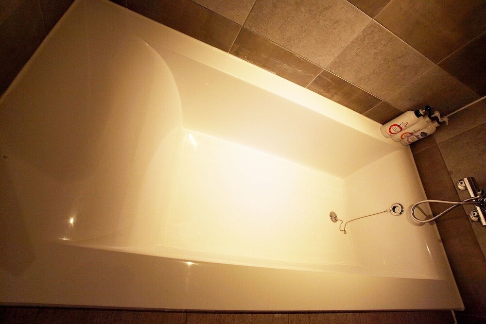 Фото Suwon Gwonseon-dong Jani B Hotel