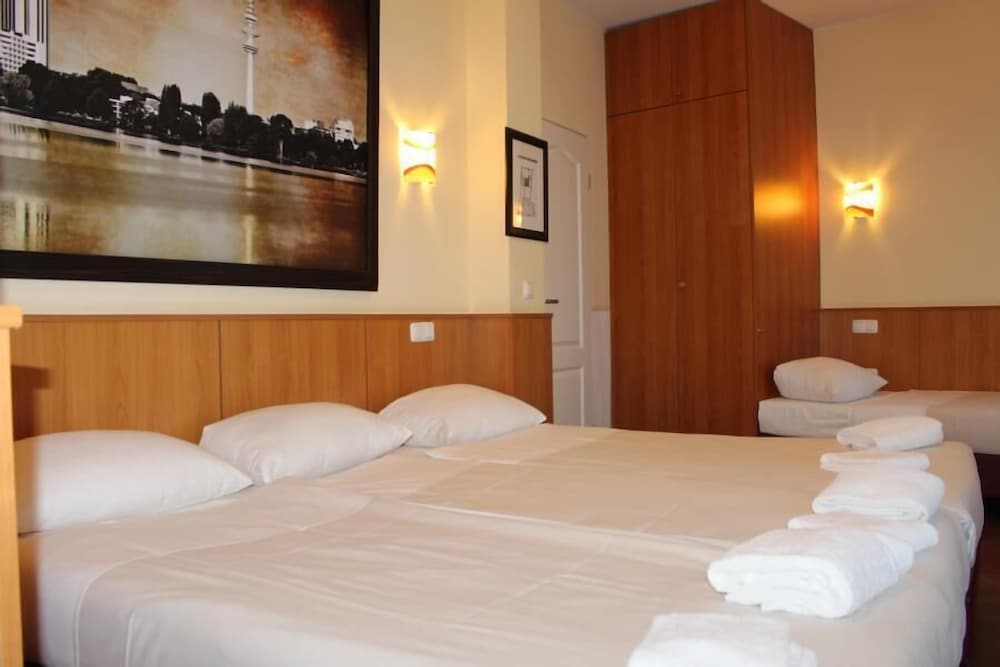 Фото Altan Hotel