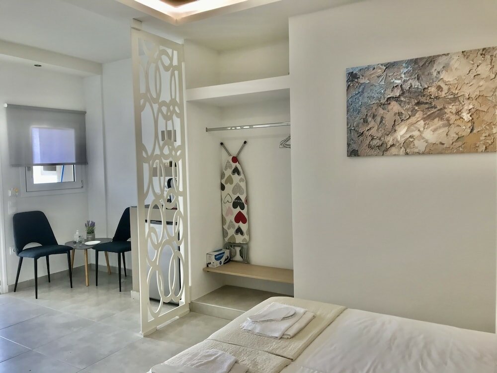 Фото Sea View Apts & Suites by Pachiplex