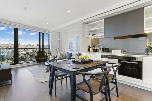 Гостиница Lovely and warm one bedroom in the Cbd в Окленде