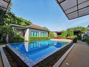 Гостиница Baan Mee Phuket