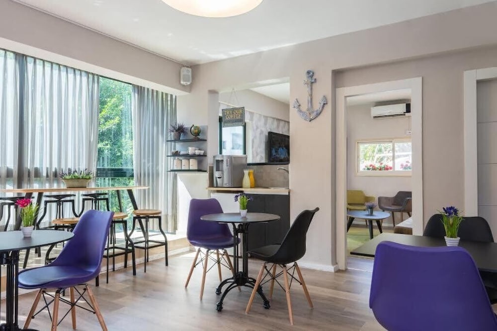 Фото Hotel H7 tlv