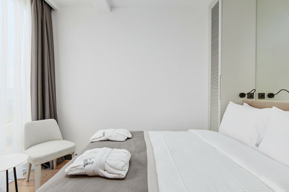 Фото Bayview Hills Luxury Residences