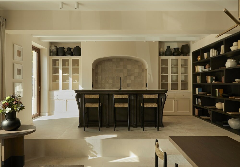 Фото The Storyteller Boutique House