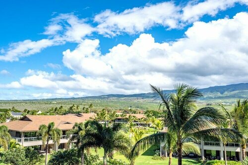 Гостиница K B M Resorts: Honua Kai Konea Hkk-424, Extra Large 1 Bedroom, Mountain Views, Easy Access to Pool and Beach, Includes Rental Car!