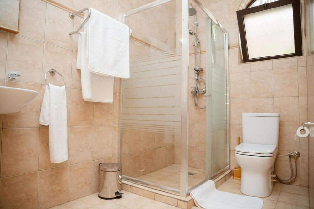 Фото Ndaru Luxury Suites