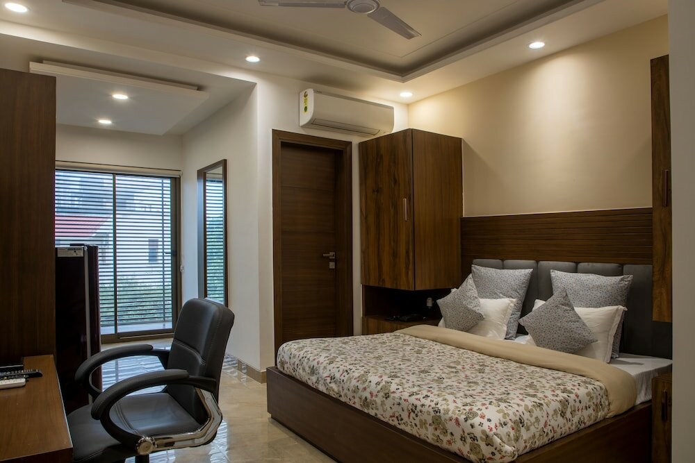 Фото Perch Service Apartments Dlf Cyber City