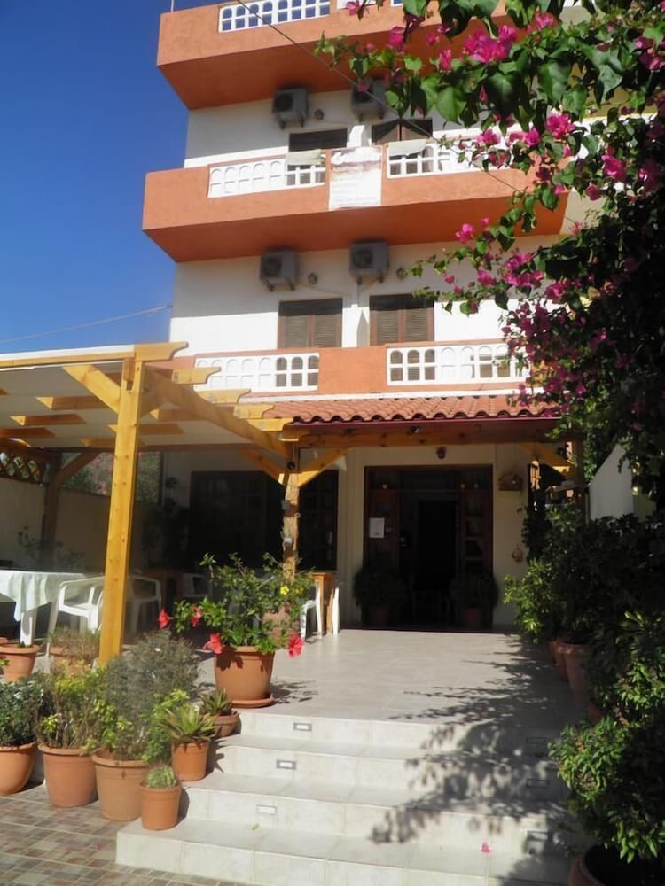 Фото Galaxias Studios