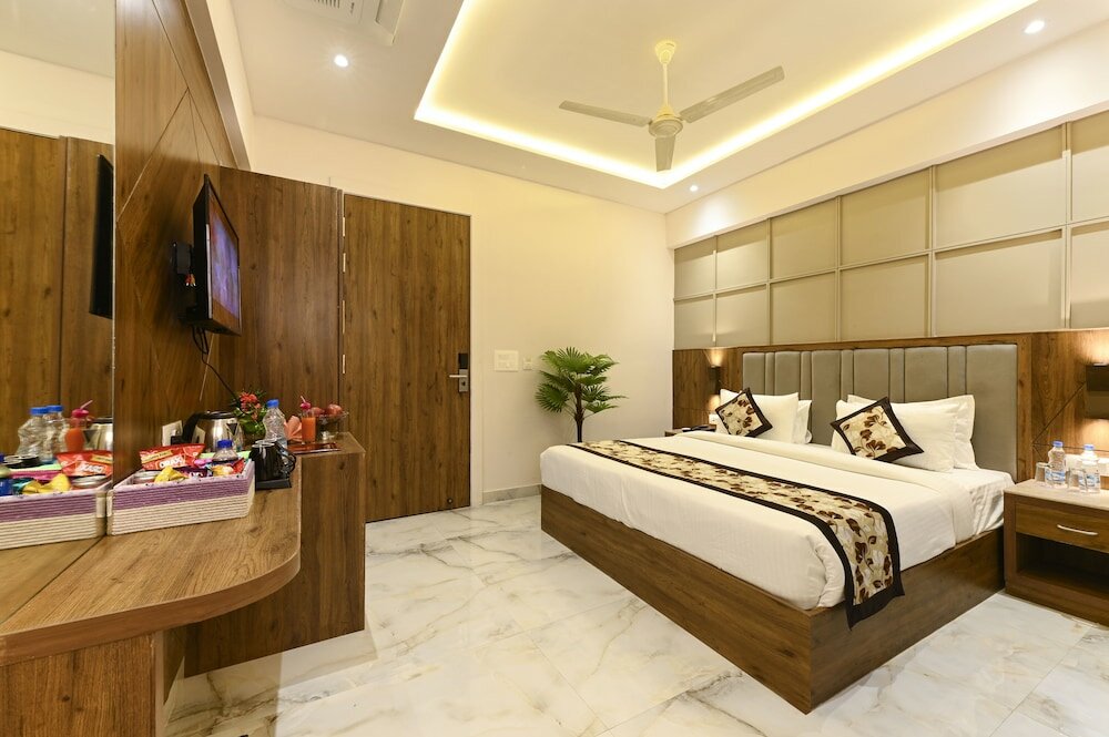 Фото Avalon Palms Agra