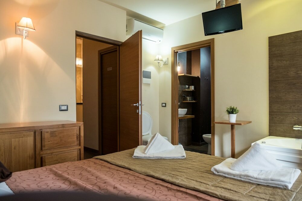 Фото Aida Charming Rooms