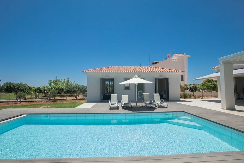 Гостиница Protaras Holiday Villa Kg81 Private 3 Bedroom Villa With Pool