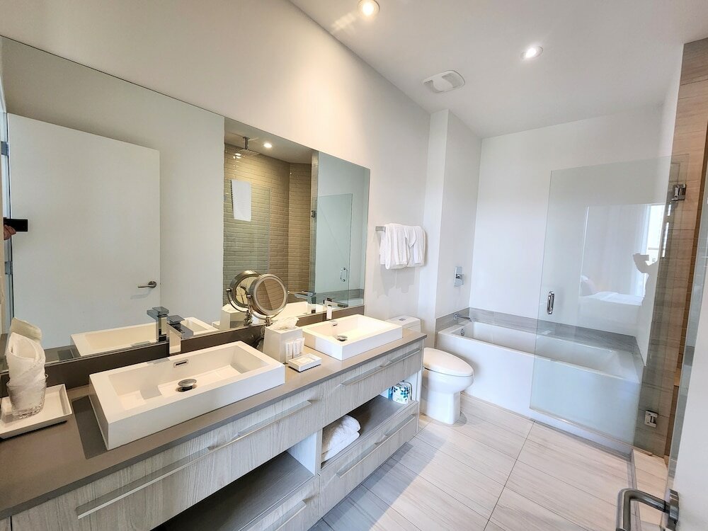 Фото Hh Exclusive Condos by Cielo Stays