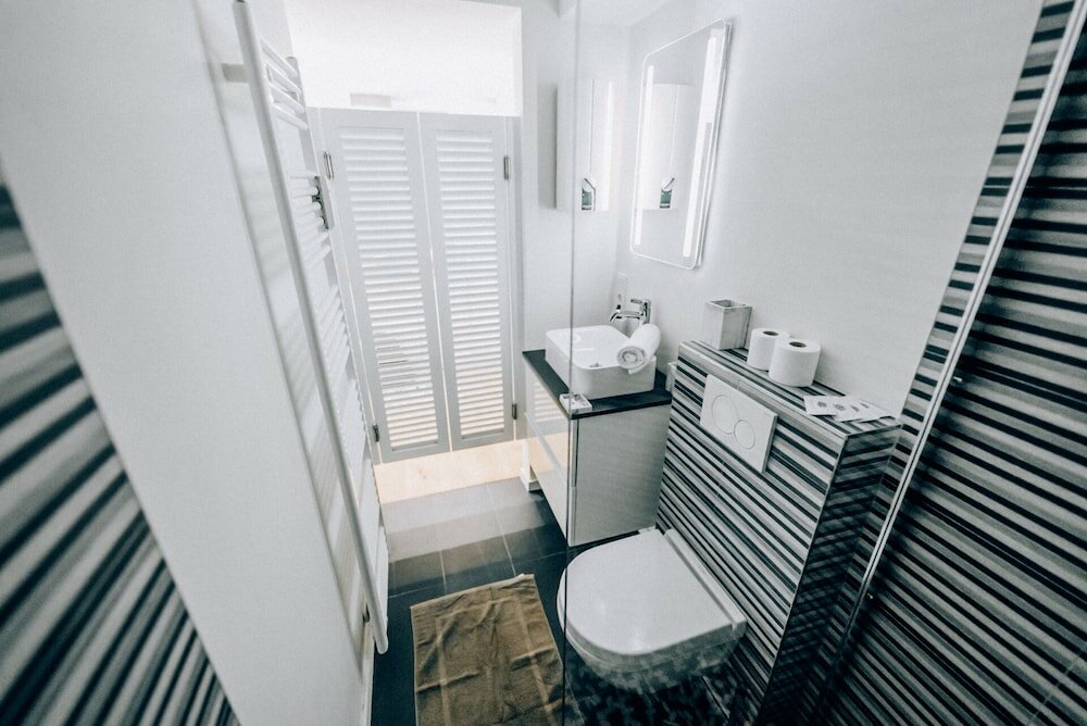 Фото Stylish Studio w Terrace in Heart of Lux