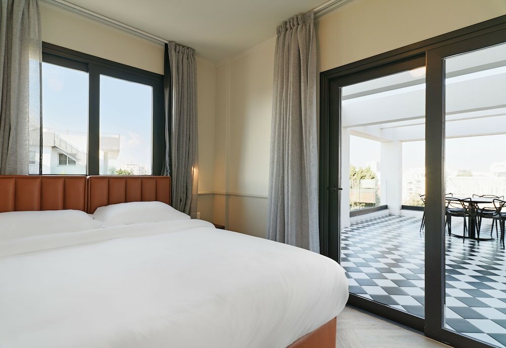 Фото Liv The City Suites