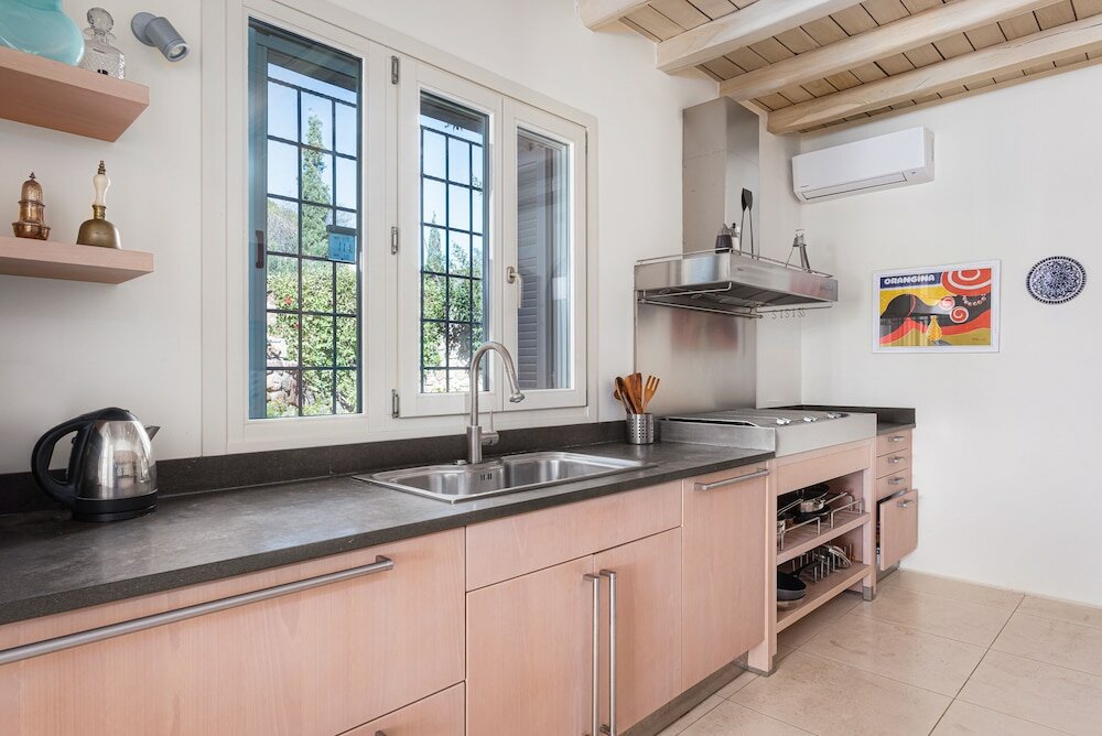 Фото Mediterranean Dream Villa Aegina