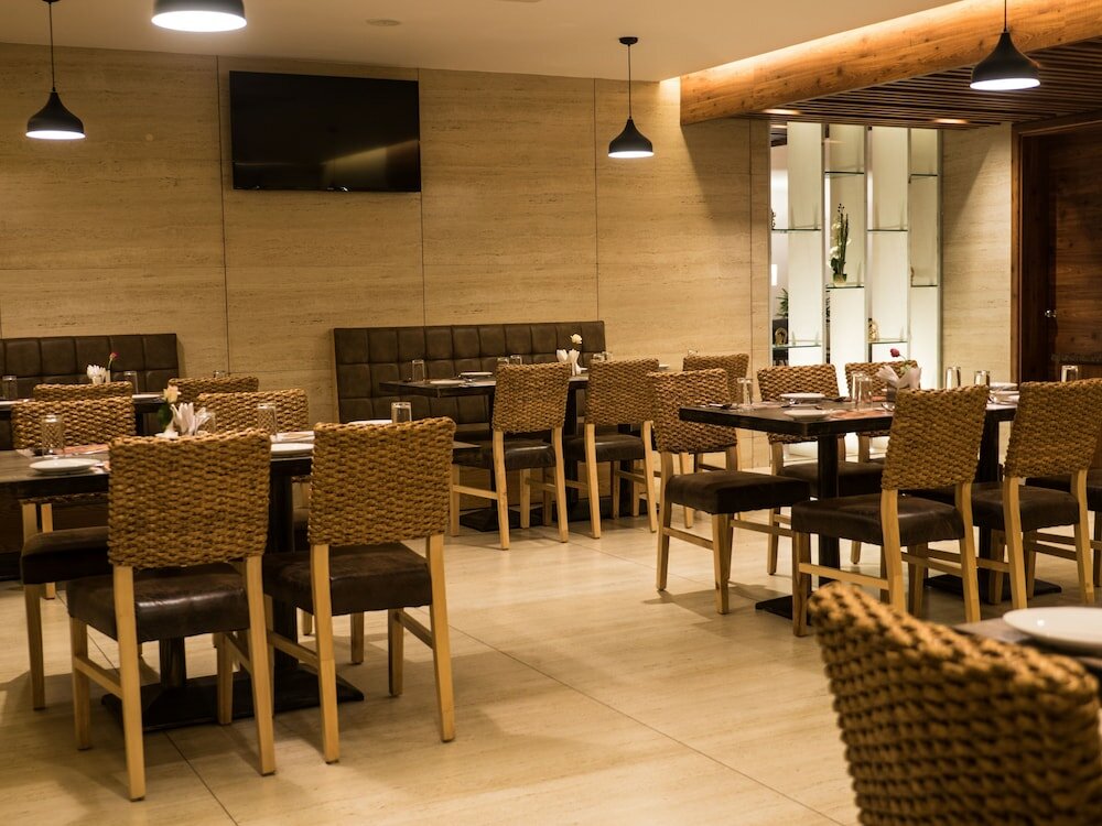 Фото Cholaa Dynasty - A Bergamont Hotel