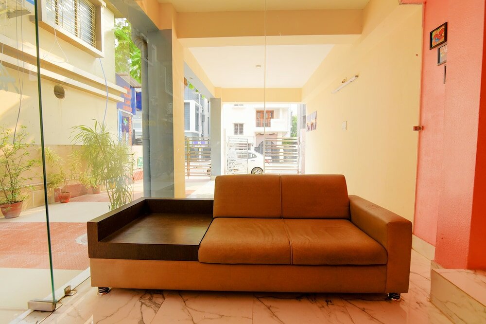 Фото Fabhotel Ashraya Inn