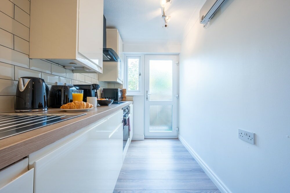 Фото Llansannor Drive by Tŷ Sa - Free Parking