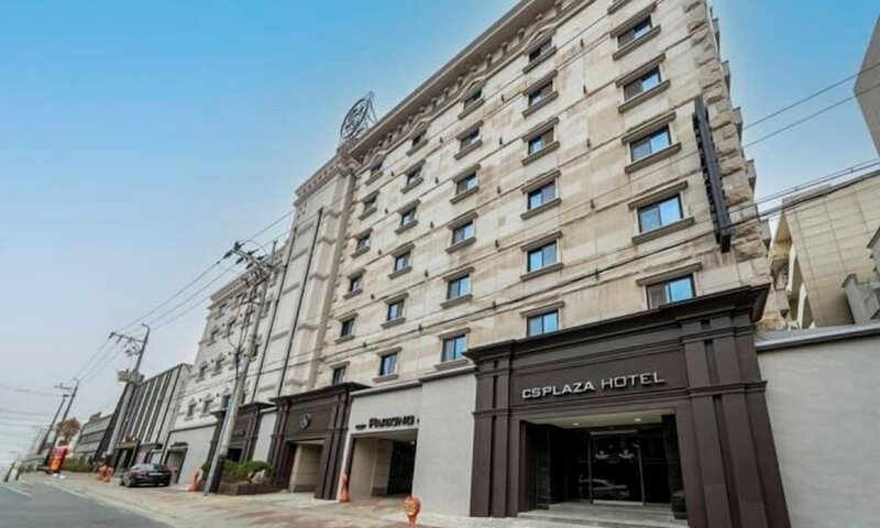 Гостиница Cs Plaza Hotel в Чхонане