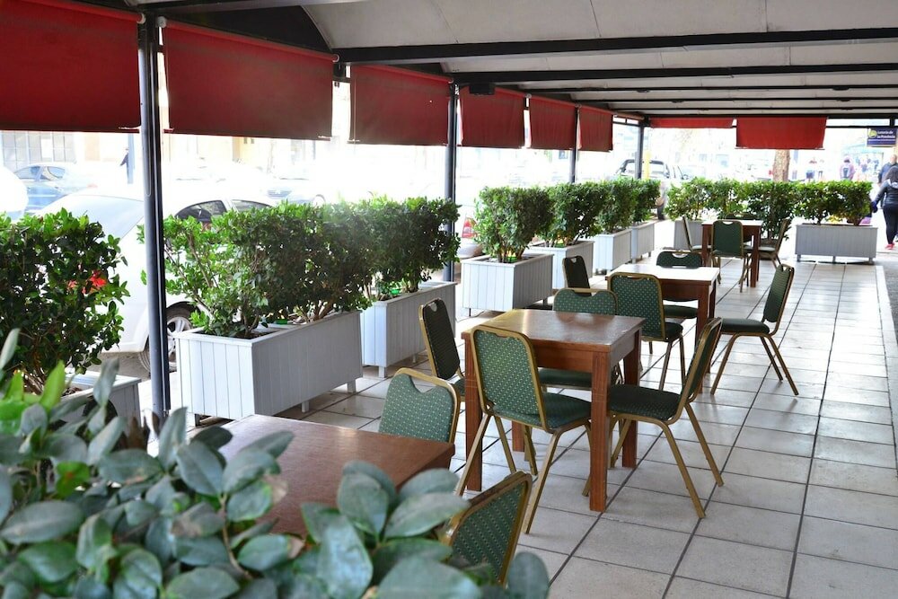 Фото отеля 4