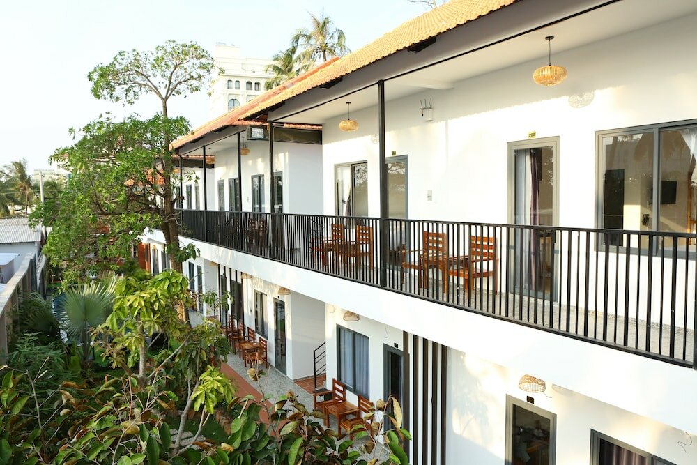 Фото Aurora House