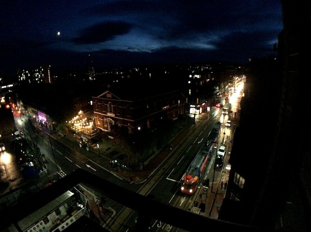 Фото Igloo ViewPoint City Centre Retreat