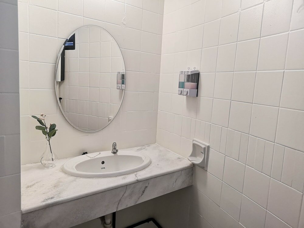 Фото Aurora Court