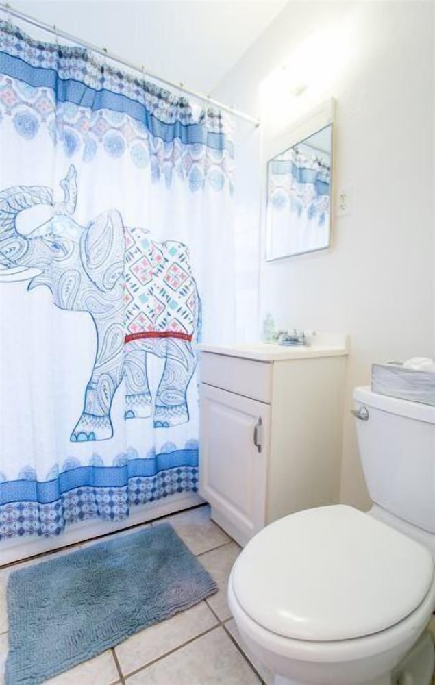 Фото Orange Tree Cottages Downtown