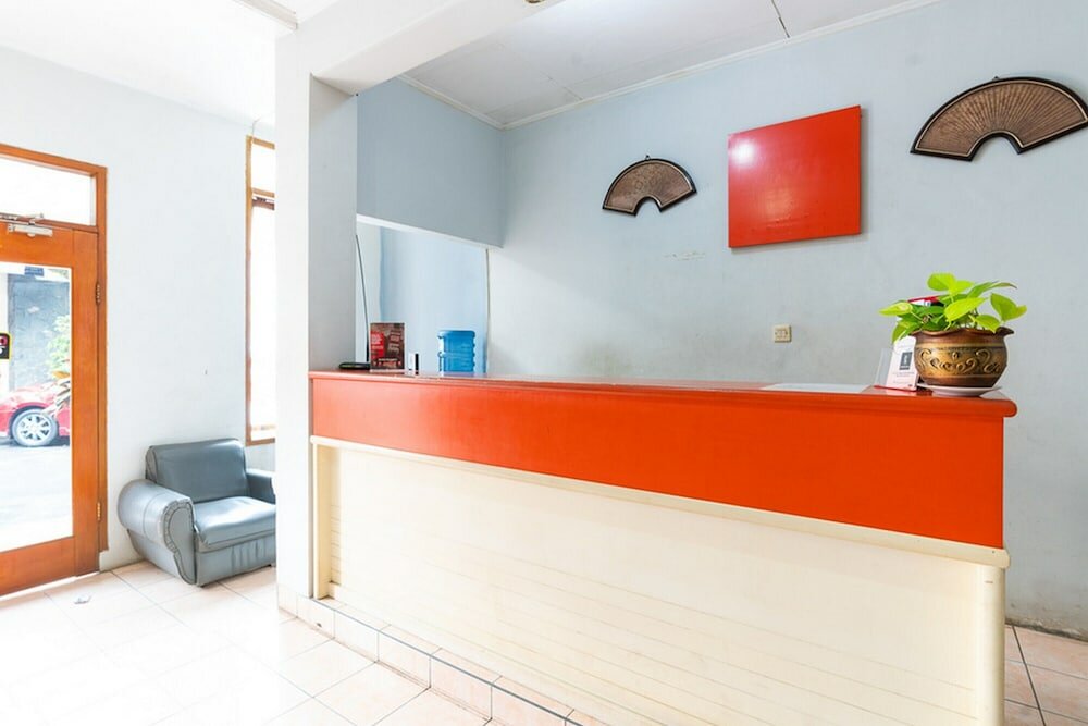 Фото RedDoorz Hostel @ Dago 2