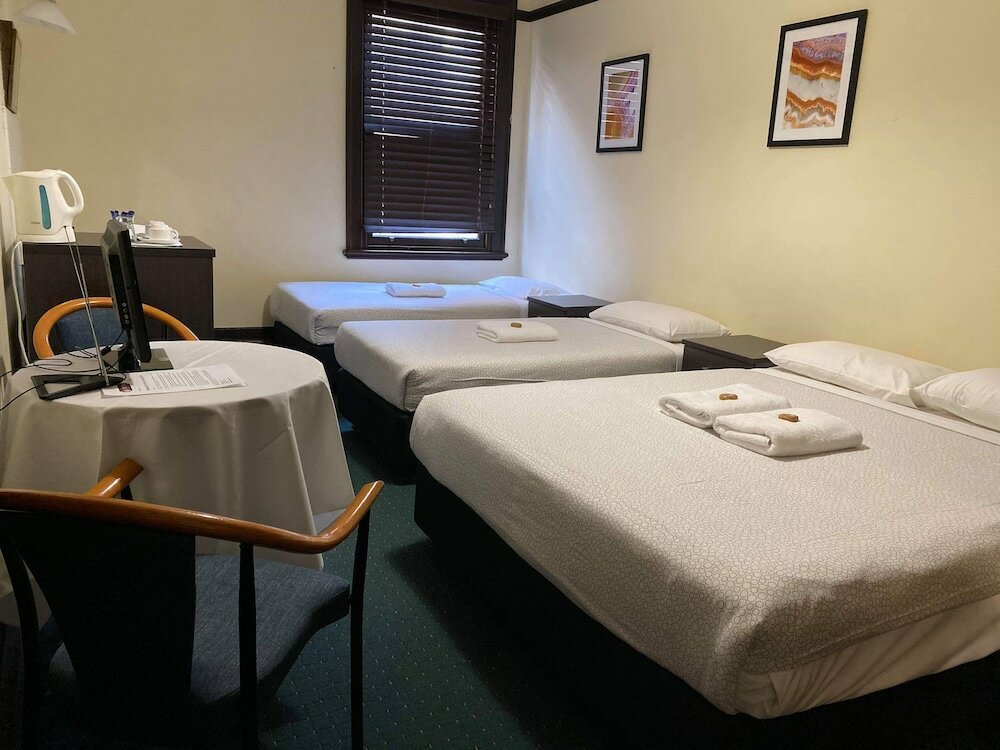 Фото The Occidental Hotel