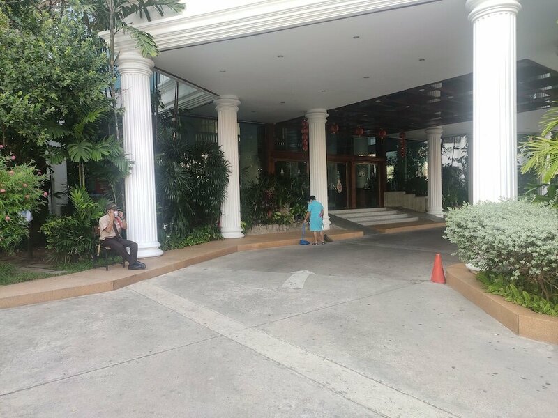 Гостиница Hotel Kingston Inn в Паттайе