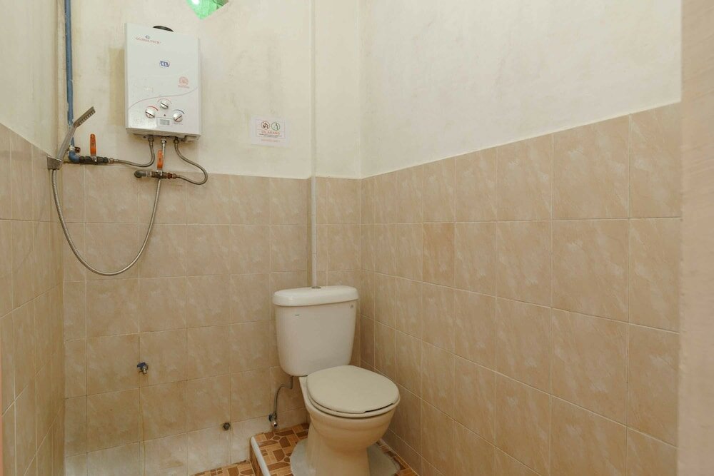 Фото RedDoorz Syariah Hotel Enasti Berastagi