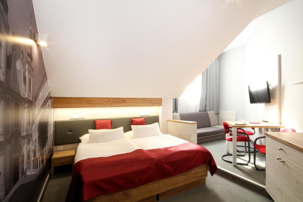 Фото Hotel Strážnice