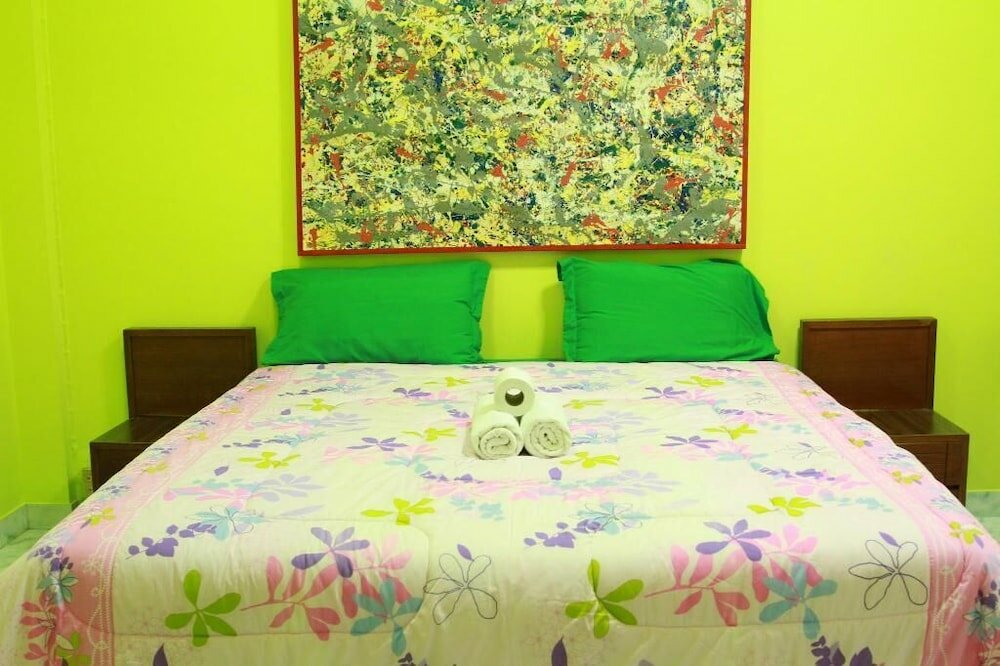 Фото Swan Inn2 Guest House