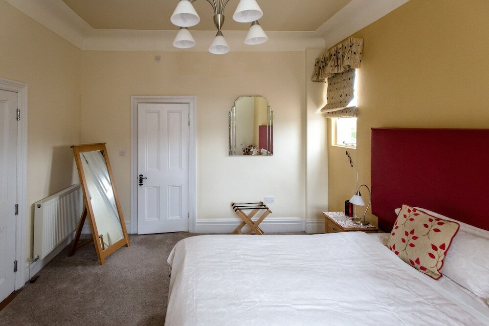 Фото Mere Brook House