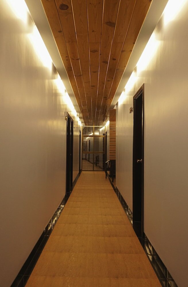 Фото Hotel Musafir