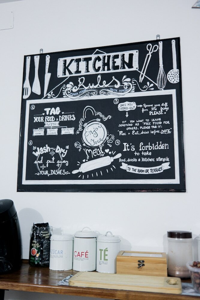 Фото Mana Mana Youth Hostel