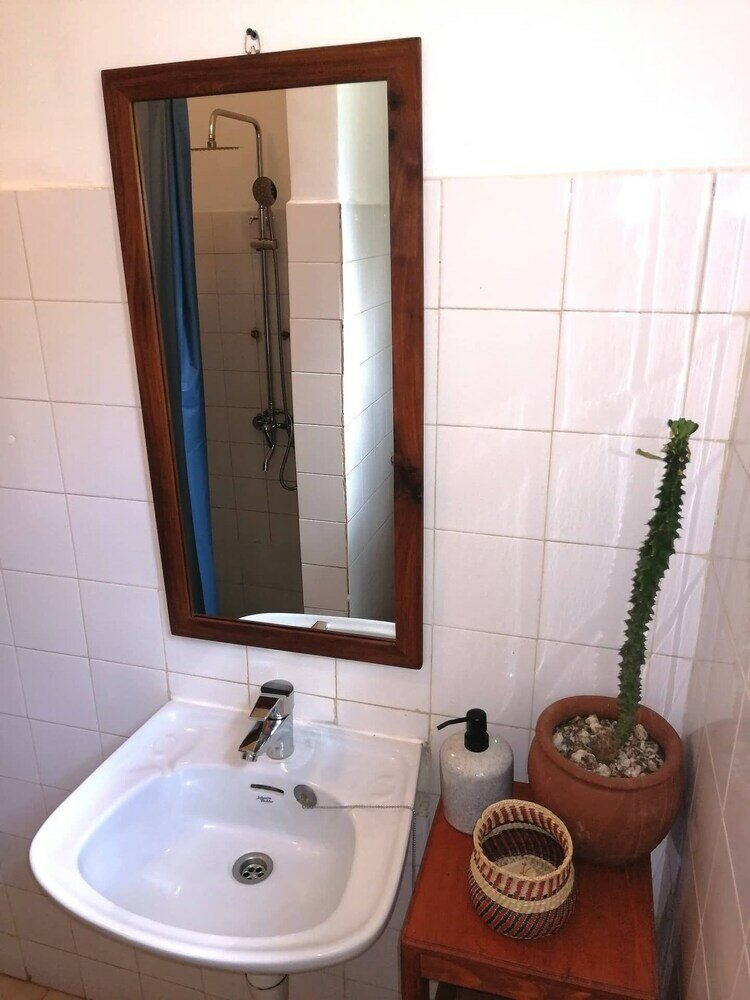 Фото Utamaduni House