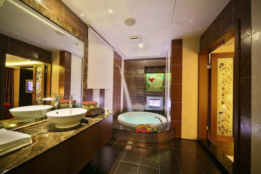 Фото Shining Motel