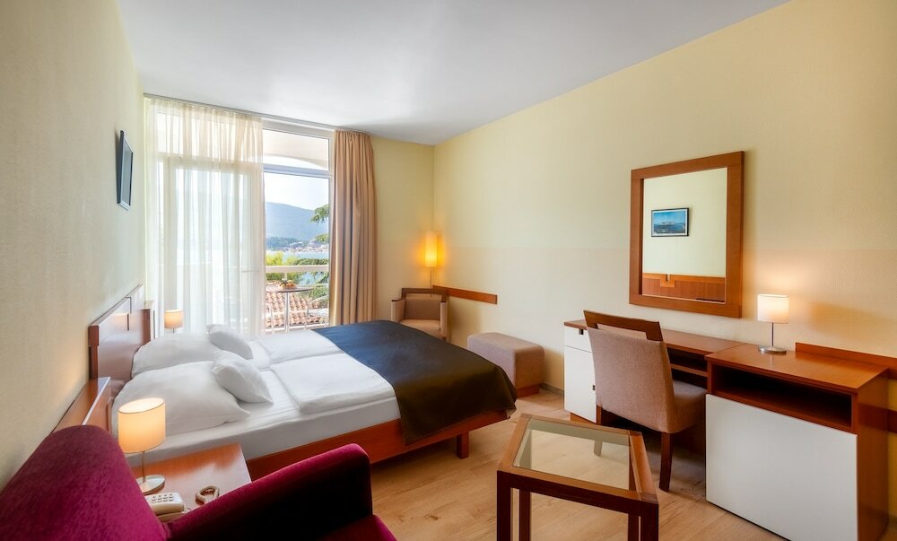 Фото Hunguest Hotel Sun Resort