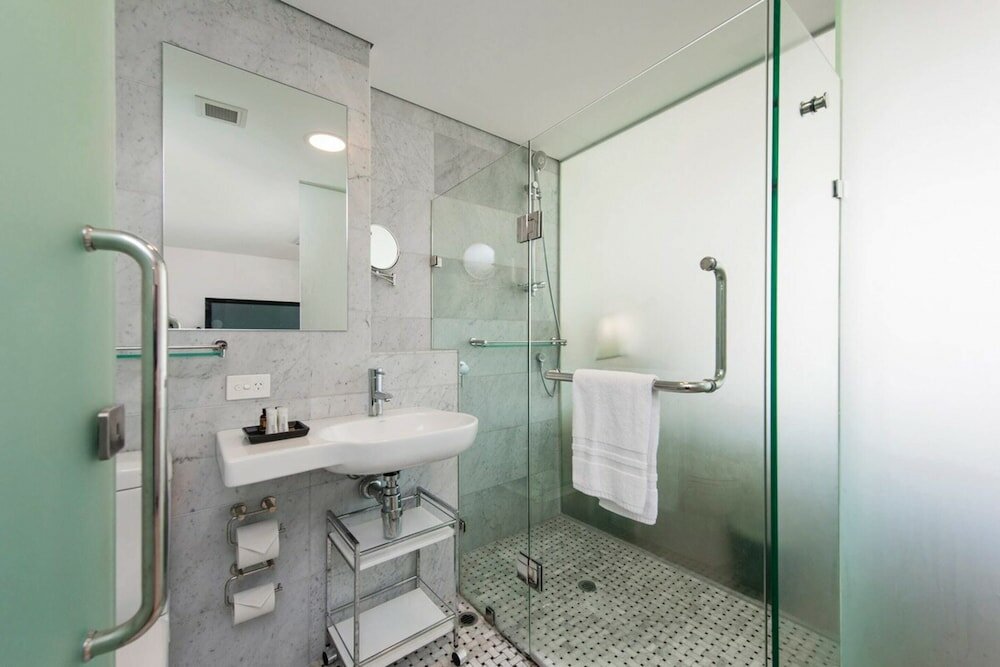 Фото The Nest - Trendy Studio near Center with Roof Terrace