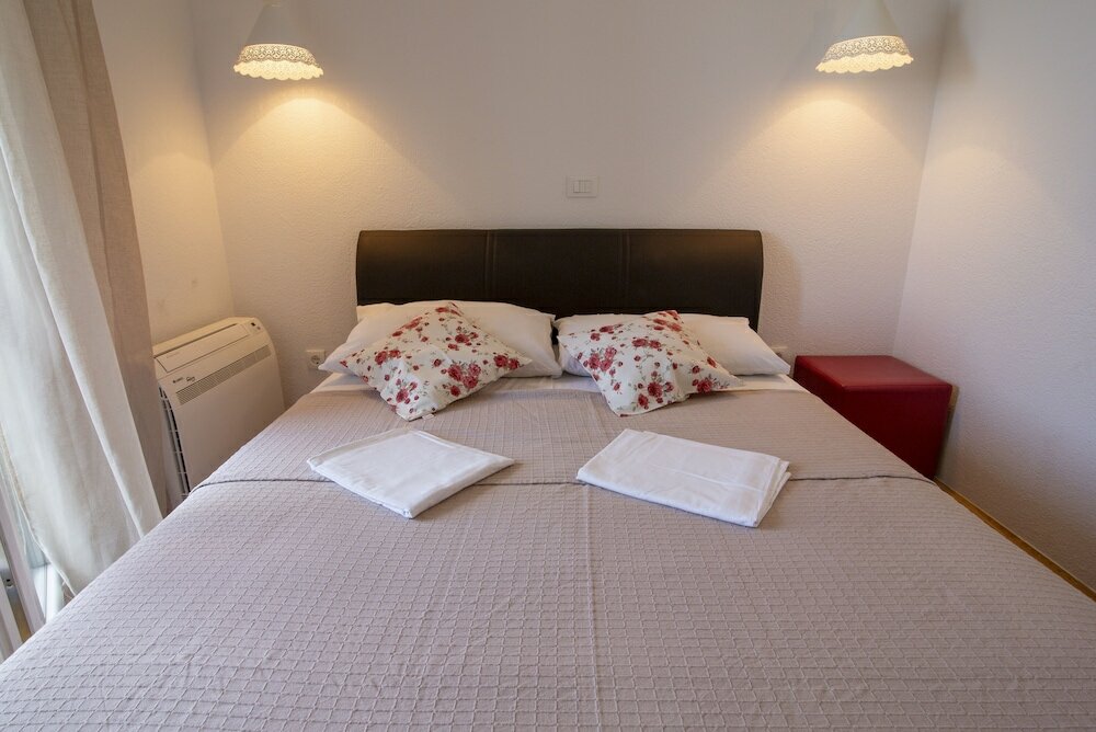 Фото La Storia Apartments