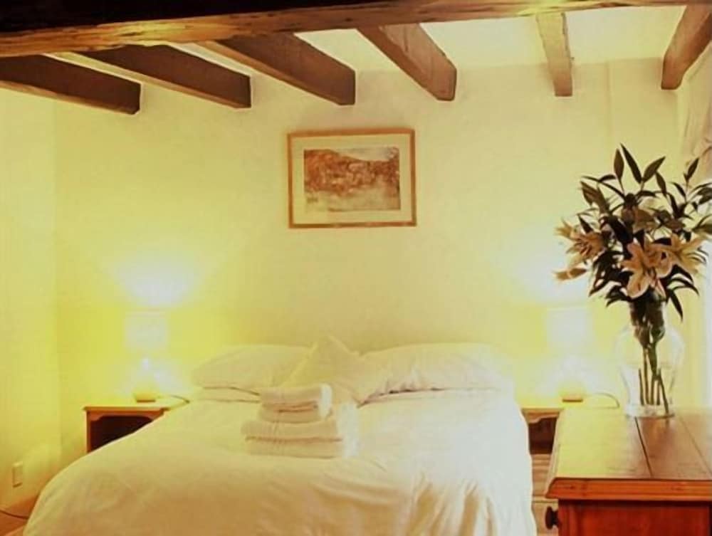 Фото The Mill House Inn