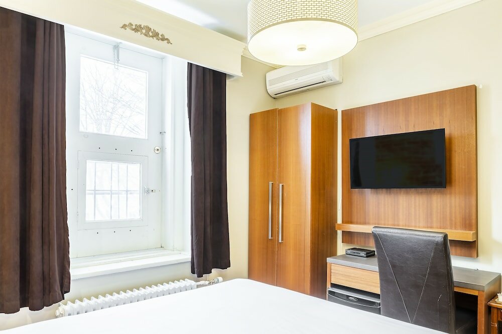 Фото Hotel Ermitage