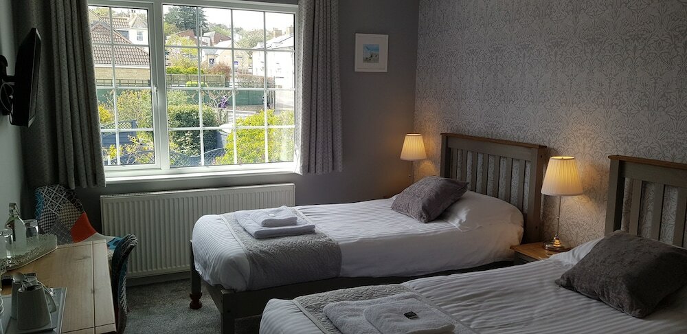 Фото Hensleigh House