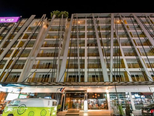 Гостиница Ashlee Hub Hotel Patong - Sha Extra Plus