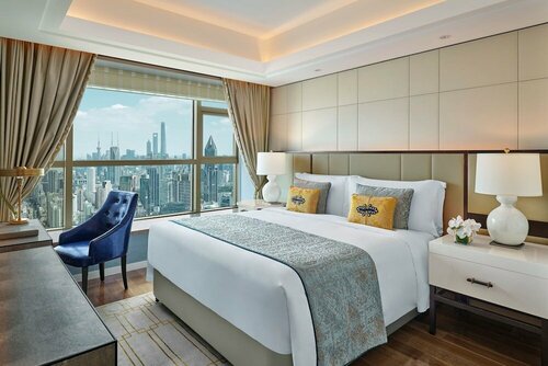 Гостиница The St. Regis Shanghai Jingan в Шанхае