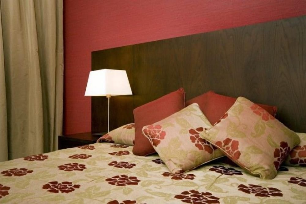 Фото BejaParque Hotel