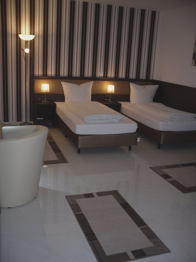 Фото City Hotel Garni Ahlen