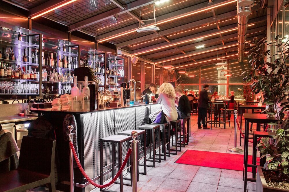 Фото Hotel Schwarzer Bär